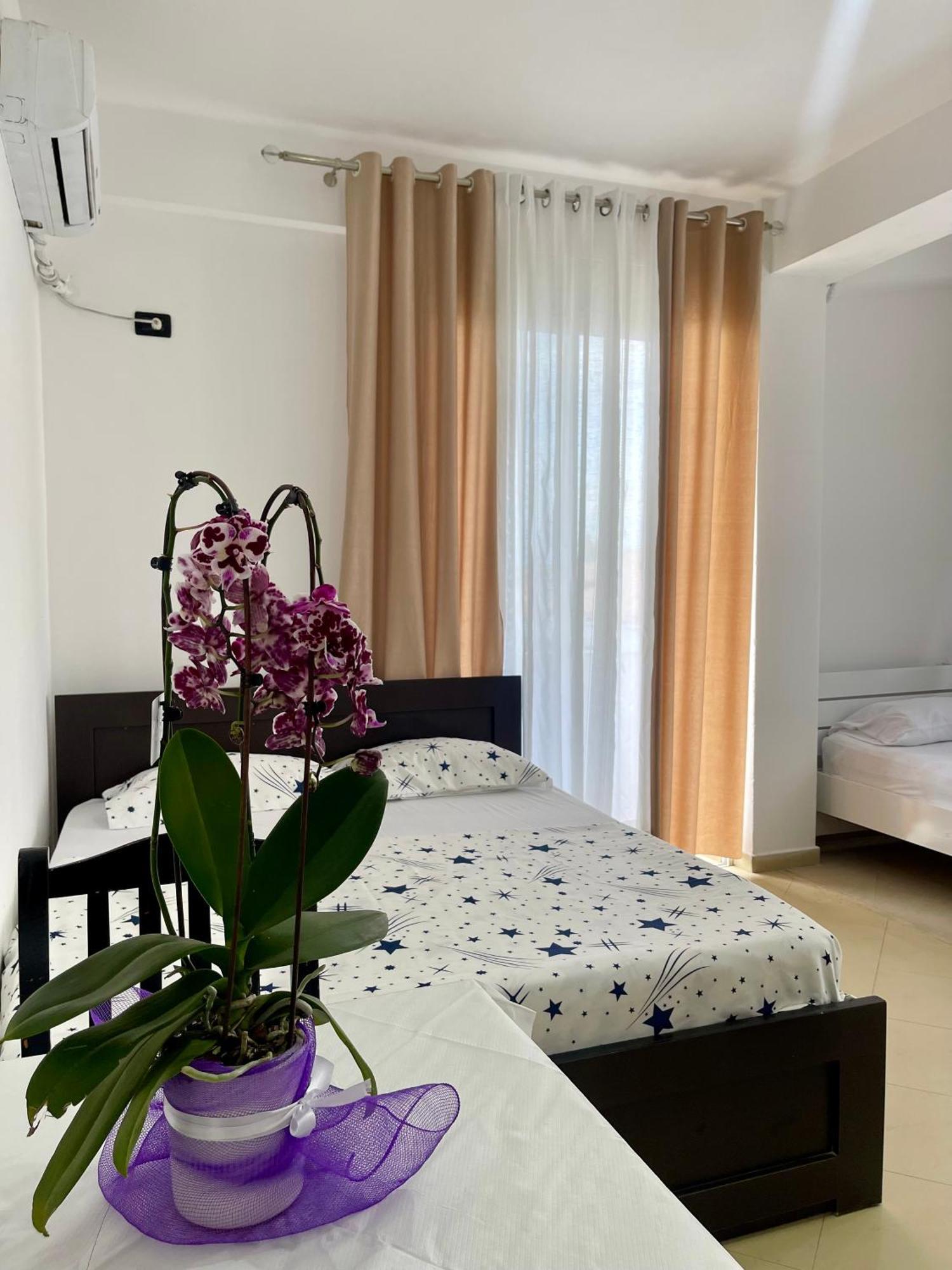 Marra'S Rooms Δυρράχιο Εξωτερικό φωτογραφία